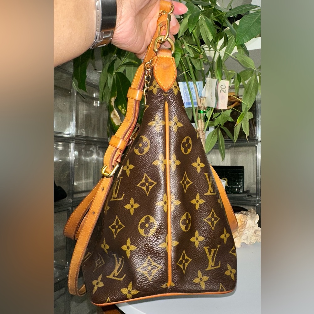Louis Vuitton Palermo Monogram Brown and Tan Tote pm - Picture 4 of 9